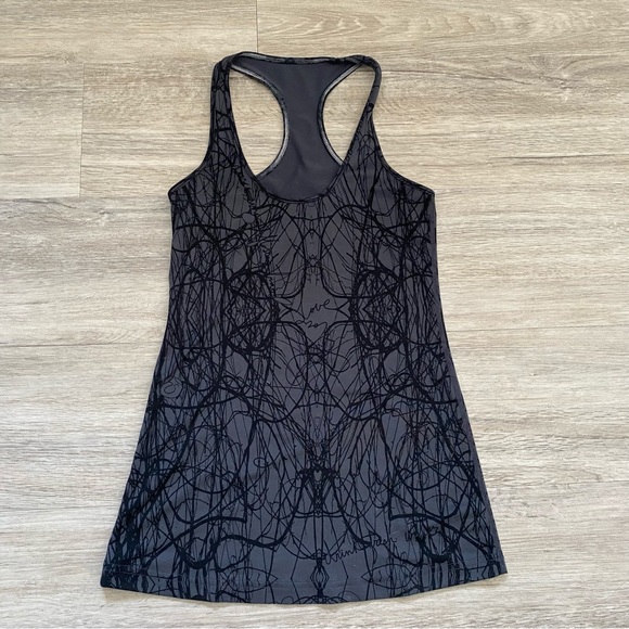 ✨LULULEMON✨ RACERBACK TANK - Picture 2 of 8